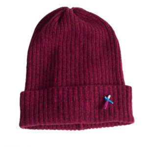 Kaschmirbeanie aus recyceltem Kaschmir, Berry