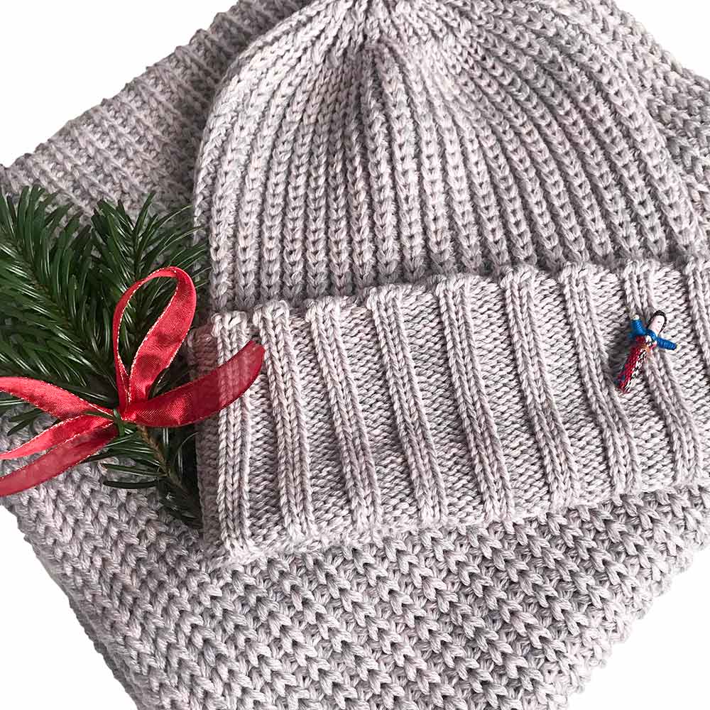 Merino Mütze und Schal als Set in Rose Grau Moulinee, von Meinfrollein